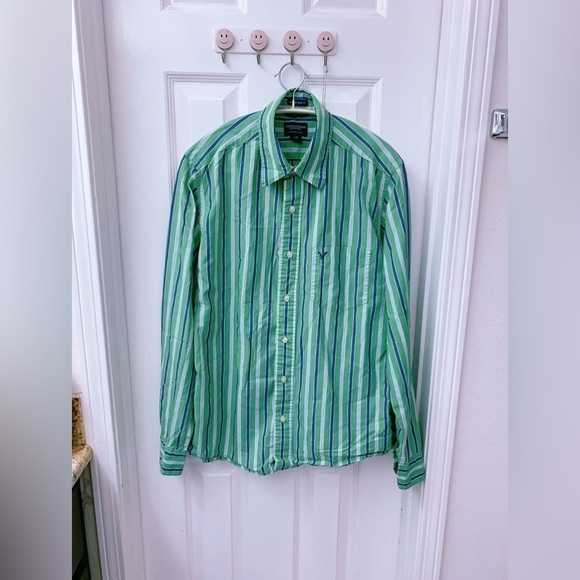 American Eagle Outfitters Tops - American Eagle long sleeve‎ S
